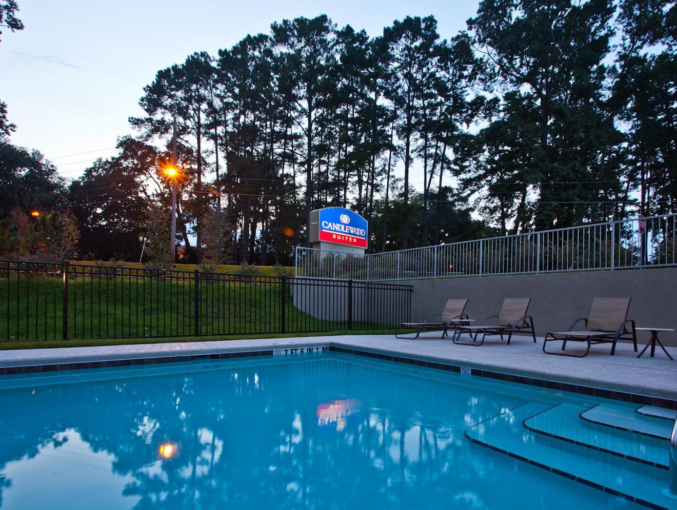 Candlewood Suites Tallahassee By Ihg Εξωτερικό φωτογραφία