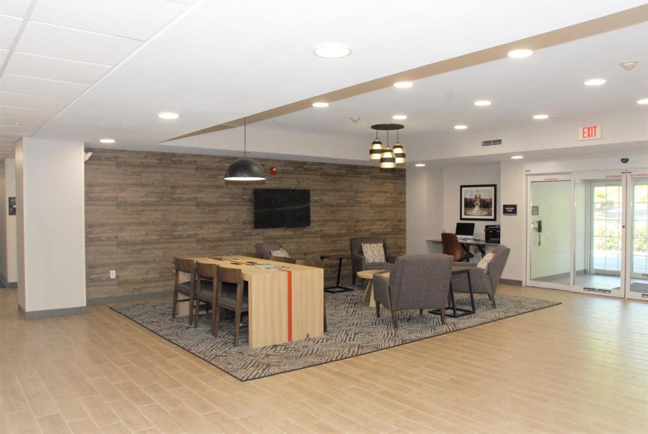 Candlewood Suites Tallahassee By Ihg Εξωτερικό φωτογραφία
