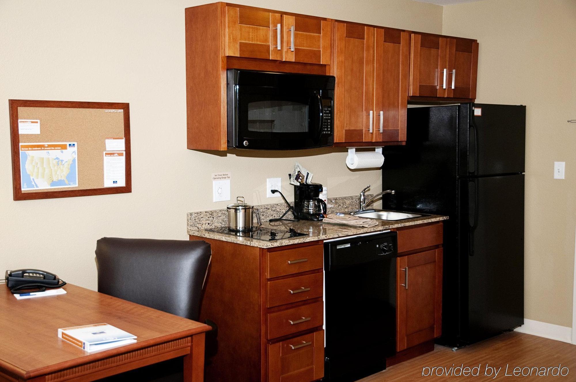 Candlewood Suites Tallahassee By Ihg Δωμάτιο φωτογραφία